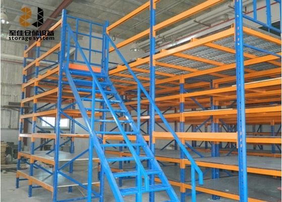 Χάλυβα Q235 / Q345 Μεζανίνες ράφοι δαπέδου Με μεγάλη χωρητικότητα φορτίου 500kg - 4000kg/sqm